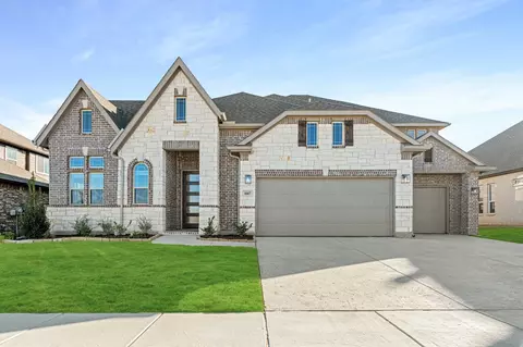 1007 Emerald Trace Dr, Justin, TX 76247