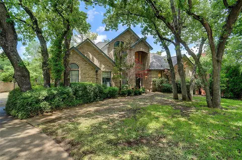 116 SW Brushy Mound Rd, Burleson, TX 76028