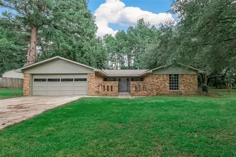 101 Hickory Hollow Dr, Haughton, LA 71037