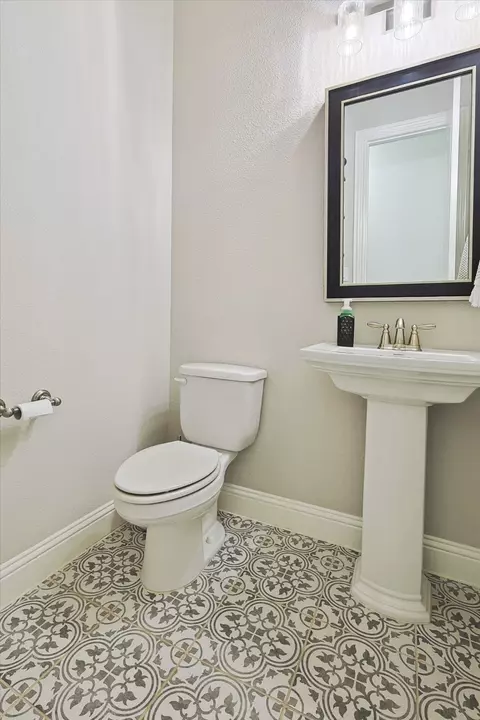 1529 13th St, Argyle, TX 76226 photo 6