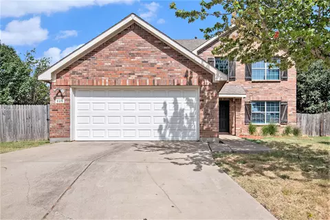 625 Cessna Ct, Saginaw, TX 76179