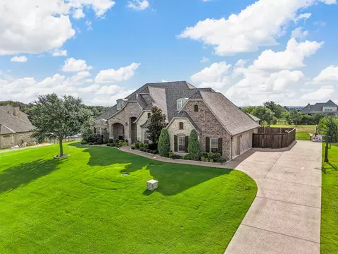 155 Creek Wood Dr, Aledo, TX 76008