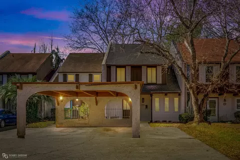 716 Highland Square Dr, Shreveport, LA 71107