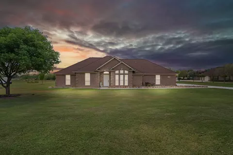 10817 Ridge Country Ct, Haslet, TX 76052