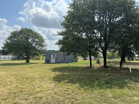 999 Summit, Springtown, TX 76082 photo 16
