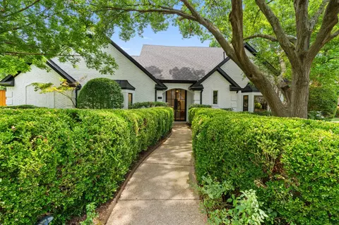 7016 Mumford St, Dallas, TX 75252