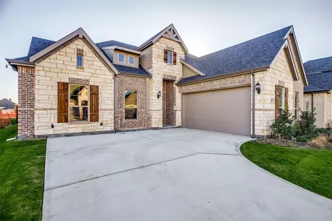 4018 Eagles Blf, Midlothian, TX 76065