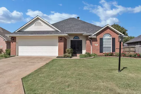 9112 Coral Bells Ct, Shreveport, LA 71115