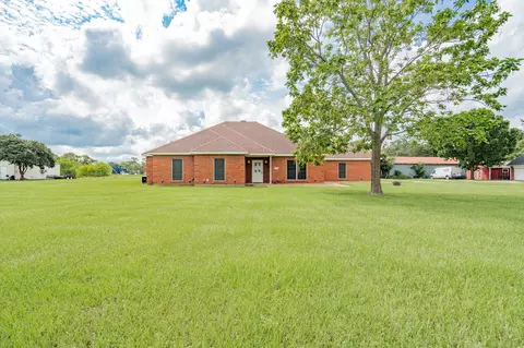 116 Chrestman Ln, Combine, TX 75159