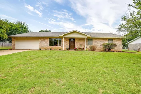 404 Pecan St, Keene, TX 76059