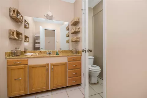 Bath - 104 Circle Dr, Coleman, TX 76834 photo 2 of 2