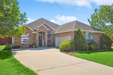 2902 Windridge Ln, Corinth, TX 76208