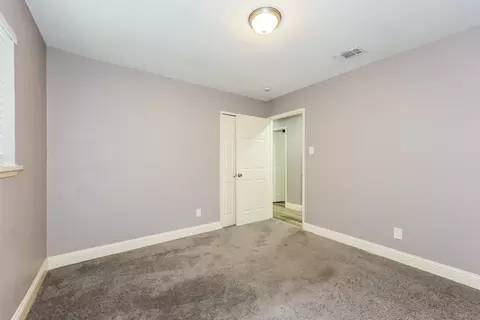Bedroom - 4317 Crestover Dr, Mesquite, TX 75150 photo 5 of 6