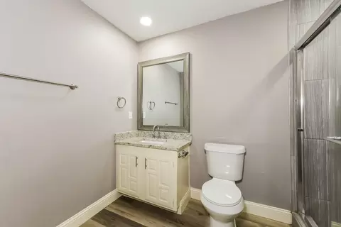 Bath - 4317 Crestover Dr, Mesquite, TX 75150 photo 2 of 2
