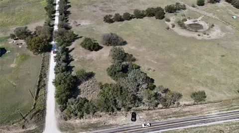 2930 Fm Nw Cr 1420, Blooming Grove, TX 76626