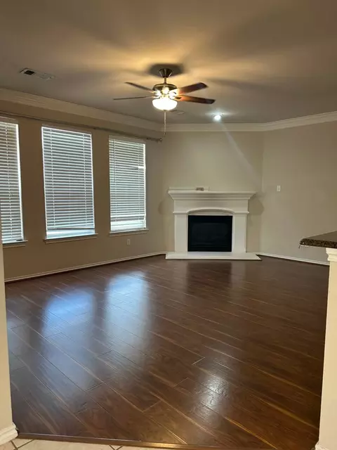 3740 Brandywine Ln, Fort Worth, TX 76244