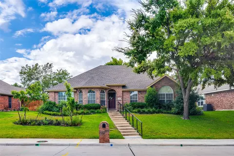 808 Ridge Rd W, Rockwall, TX 75087