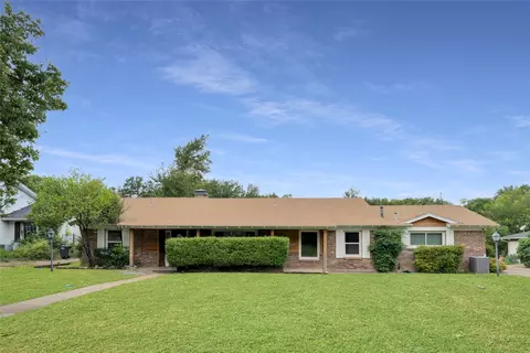1708 Watson St, Fort Worth, TX 76103