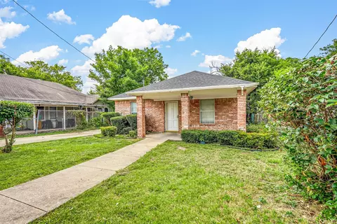 1319 Hudspeth Ave, Dallas, TX 75216