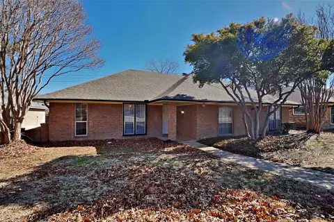 2112 Hondo Dr, Plano, TX 75074