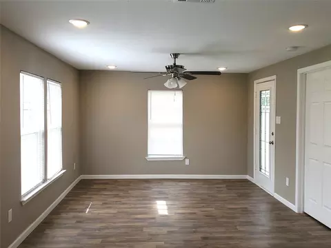 Living - 503 E Cockrell St, Celeste, TX 75423 photo 1 of 4