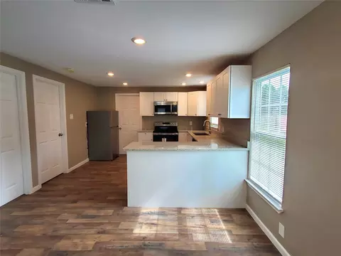 Kitchen - 503 E Cockrell St, Celeste, TX 75423 photo 3 of 6