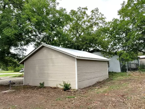 Other - 503 E Cockrell St, Celeste, TX 75423 photo 8 of 12