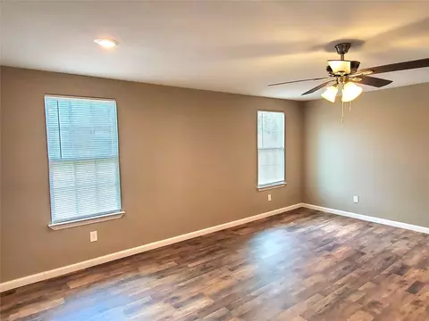 Living - 503 E Cockrell St, Celeste, TX 75423 photo 4 of 4