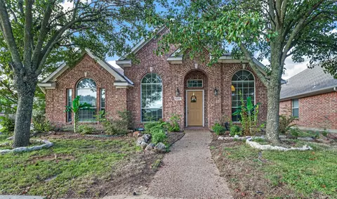 5201 Golden Wheat Ln, Mckinney, TX 75070