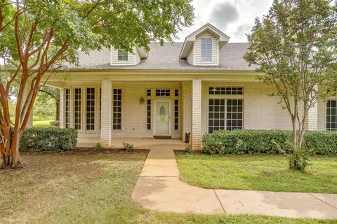12755 Oak Grove Rd S, Burleson, TX 76028