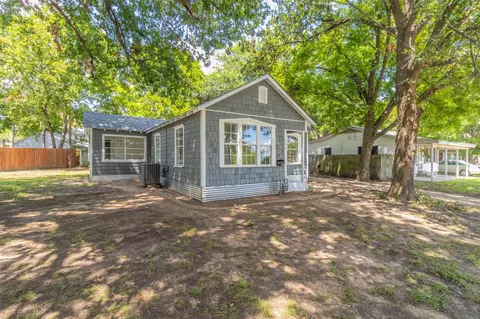 506 W Brin St, Terrell, TX 75160
