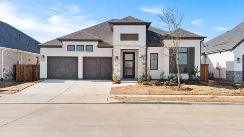 8620 Livingston Dr, The Colony, TX 75056