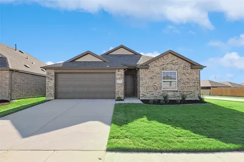 123 Patrick Henry Dr, Venus, TX 76084