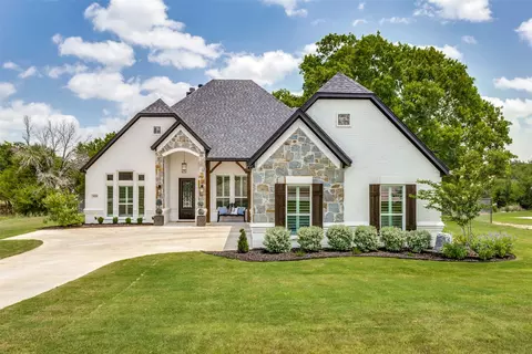 1820 Oak Bend Trl, Weatherford, TX 76085