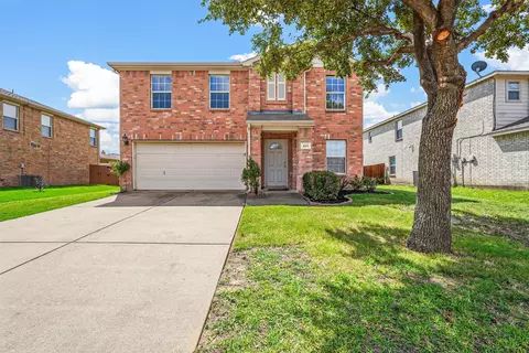 613 Fox Gln, Forney, TX 75126