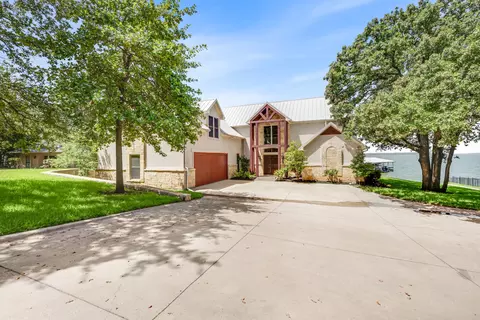 151 Stockton Pt, Kerens, TX 75144
