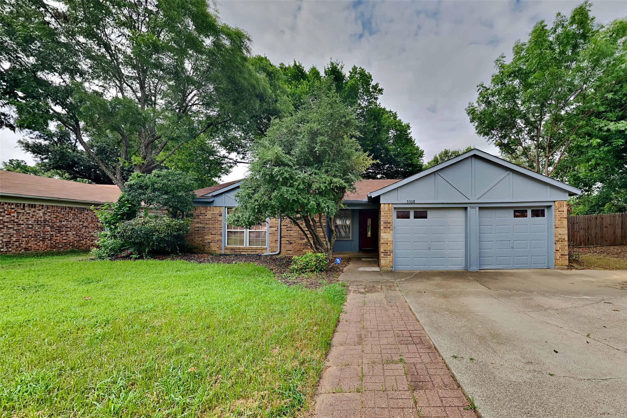 5508 Grantmont Dr  