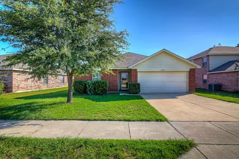 12133 Arbor Lake Rd, Rhome, TX 76078