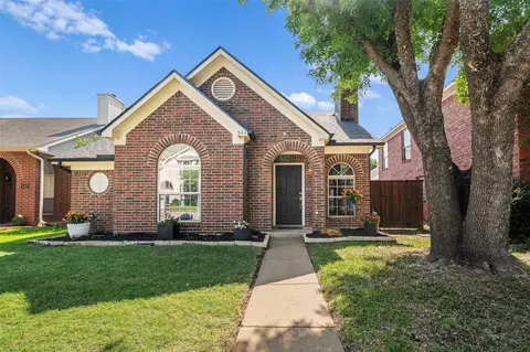 542 Raintree Cir, Coppell, TX 75019