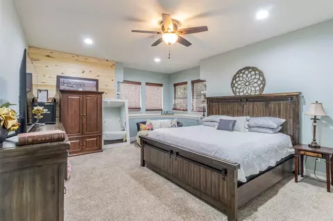 1300 Mathers Rd, Sunset, TX 76270 photo 12