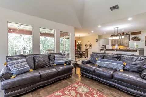 1300 Mathers Rd, Sunset, TX 76270 photo 3