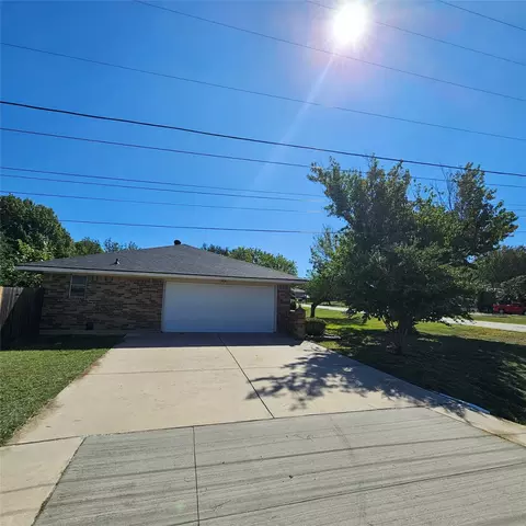Exterior - 401 E 8th St, Prosper, TX 75078 photo 4 of 5