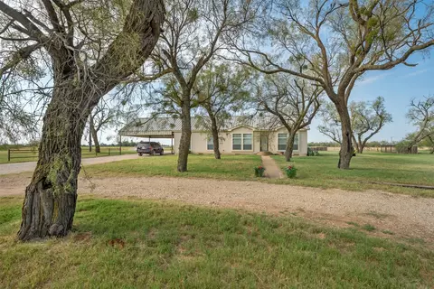 10829 County Road 1213, Knox City, TX 79529