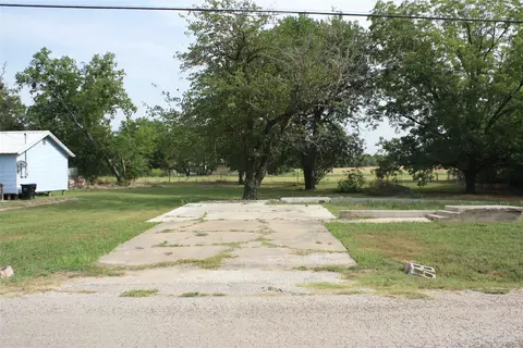 2405 Mcfarland, Caddo Mills, TX 75135
