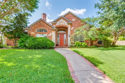 5430 Sycamore Dr, Midlothian, TX 76065