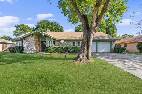 3313 Valley Forge Trl, Forest Hill, TX 76140