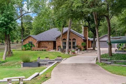 241 Priscilla Cir, New Hope, TX 75071