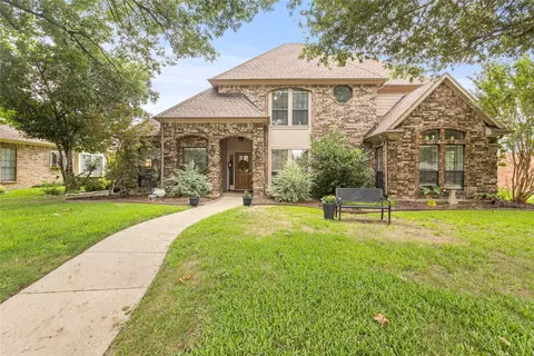 2608 Foxcreek Dr, Richardson, TX 75082