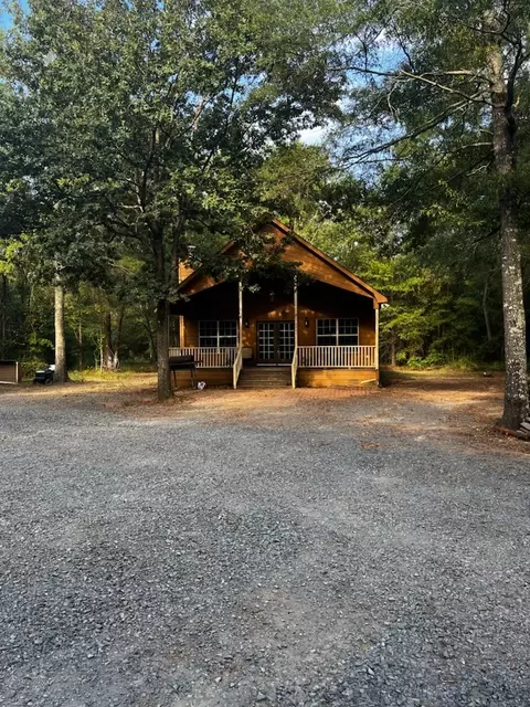 2004 Twin Lake Dr, Benton, LA 71006