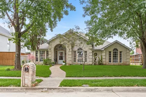 632 Mossycup Oak Dr, Plano, TX 75025